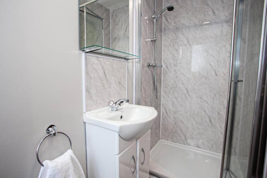 Fabulous Newly Refurbished Apartment - Great Links Bury  Ngoại thất bức ảnh